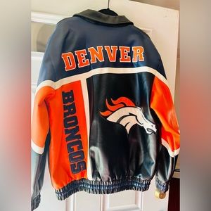 DENVER BRONCOS LEATHER JACKET (MINT CONDITION) - MEN’S SIZE L - AUTHENTIC NFL